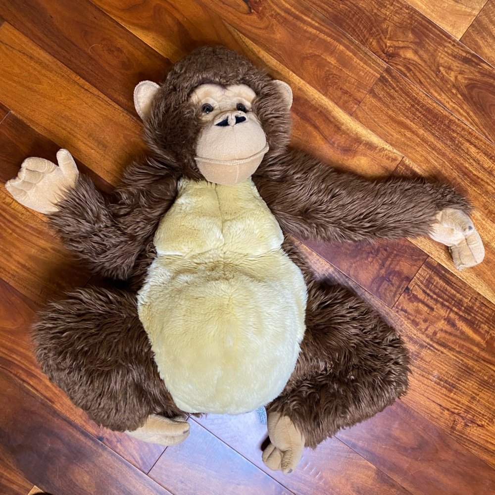 GUC FAO Toys ‘R’ Us 2011, Large Brown and Tan Plush Gorilla Ape Plush Stuffed